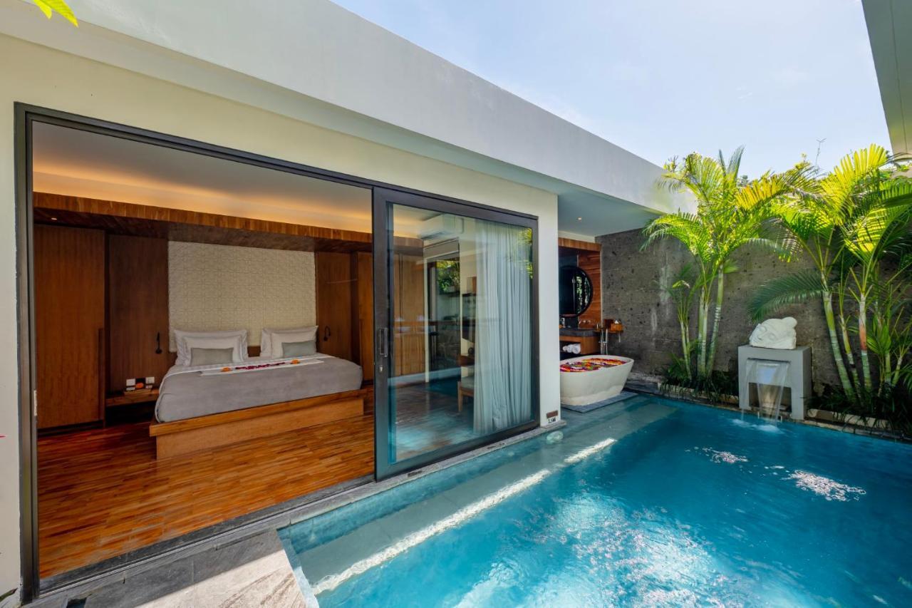 Ayona Villa Seminyak Esterno foto