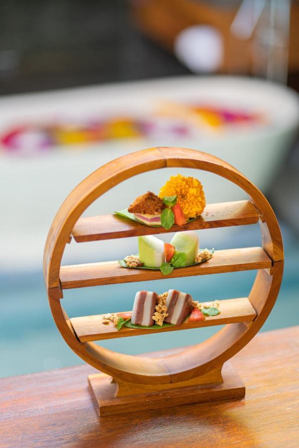 Ayona Villa Seminyak Esterno foto
